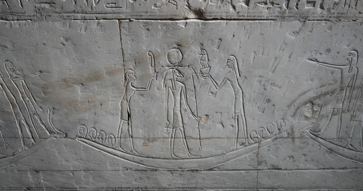 Encuentran tumba egipcia con inscripciones de hechizos mágicos y texto del "Libro de los Muertos"