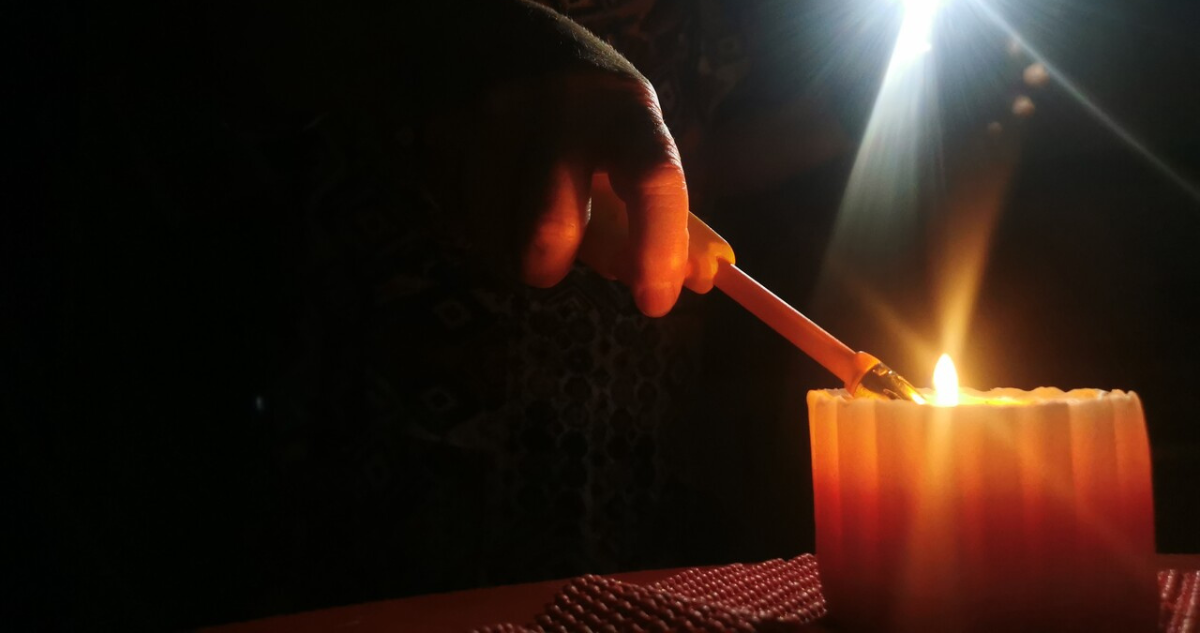 vecinos denuncian cortes de luz en Villa el Esfuerzo desde hace dos años