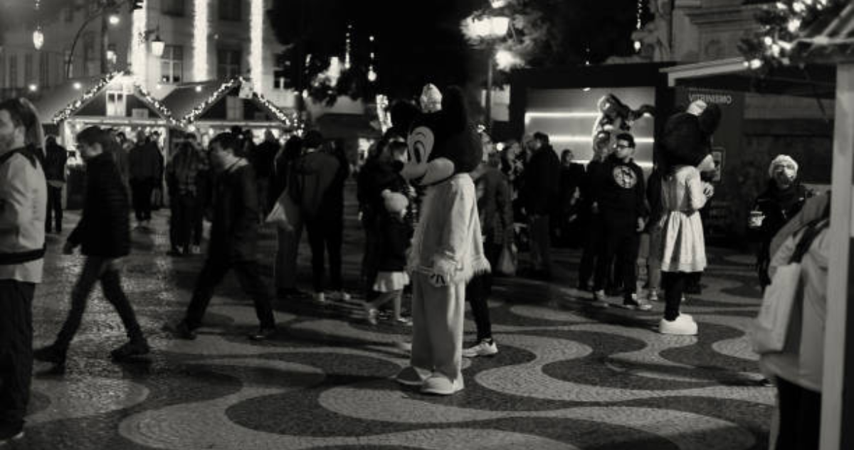 Trabajadores de Walt Disney World revelan “asquerosos” detalles del lugar más feliz del mundo