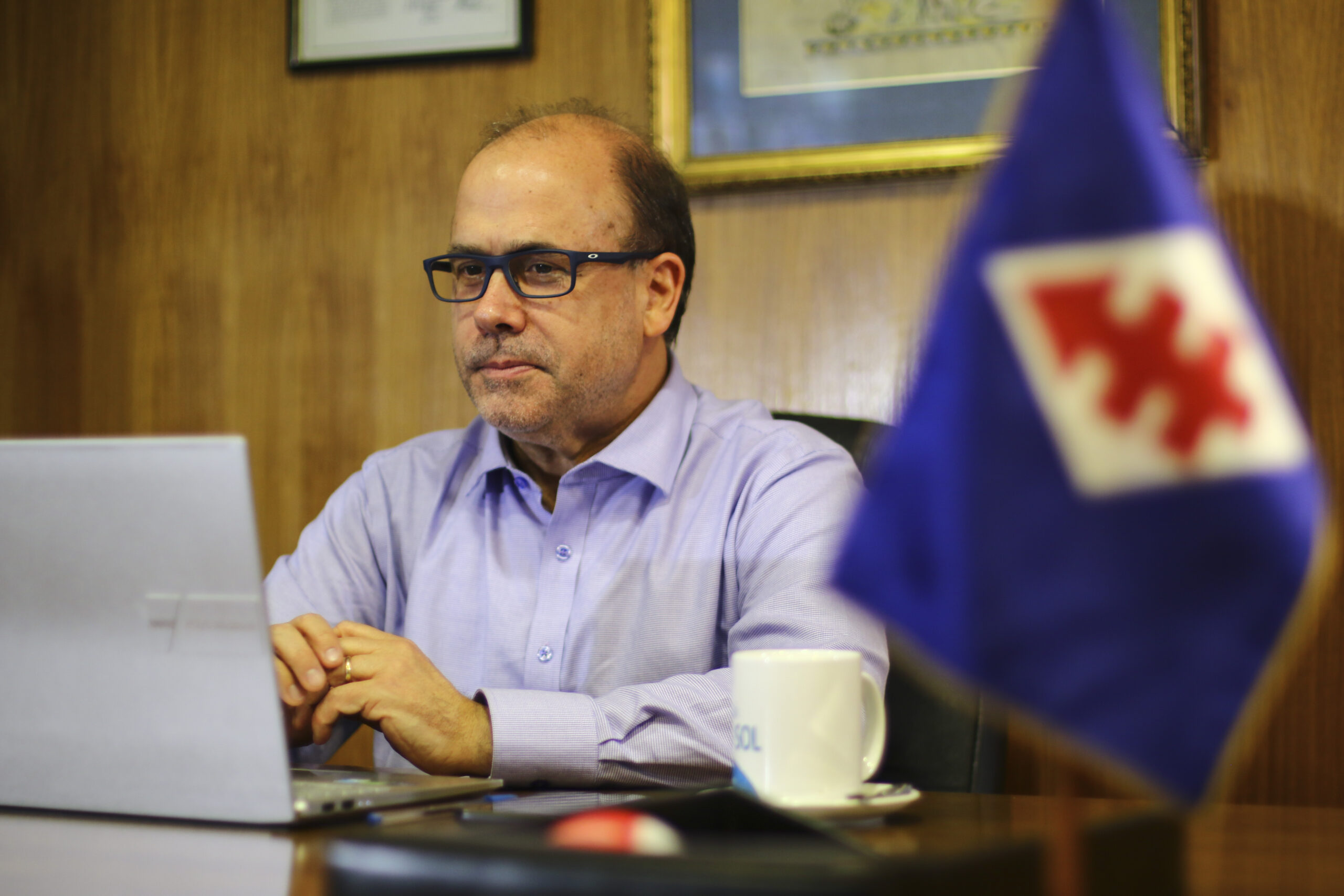 “Nunca fueron de centro”: Undurraga tilda a Demócratas y Amarillos de “nuevos integrantes de derecha”