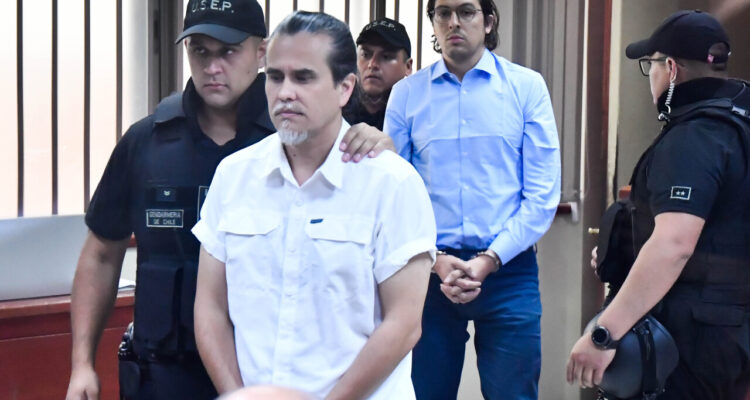 Causa y Efecto: Prisión preventiva a Daniel Andrade y Carlos Contreras por el Caso Convenios
