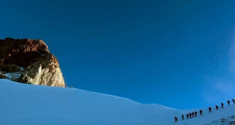 Montañista estadounidense muere tras hacer cumbre en el Aconcagua