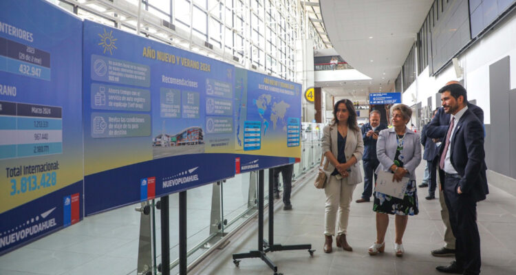 Más de 430 mil personas viajarían por el Aeropuerto de Santiago en el fin de semana de Año Nuevo