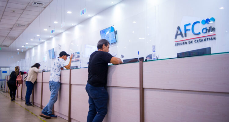 Ya están operativos los cambios al Seguro de Cesantía: aumentan beneficios y disminuyen requisitos