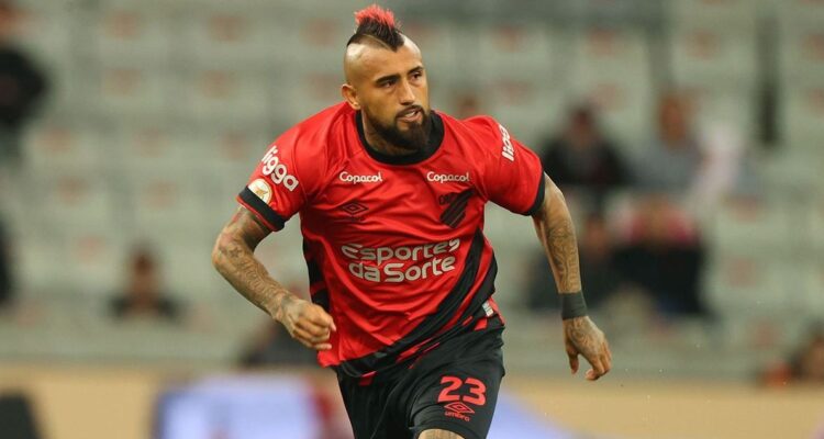 Arturo Vidal no continuará en el Athletico Paranaense.