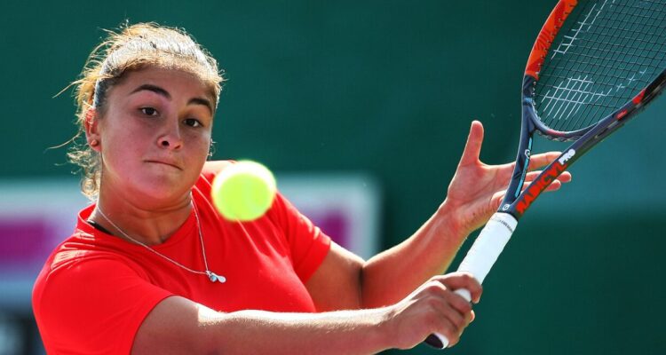 Levantan sanción a Bárbara Gatica por consumo de carne contaminada