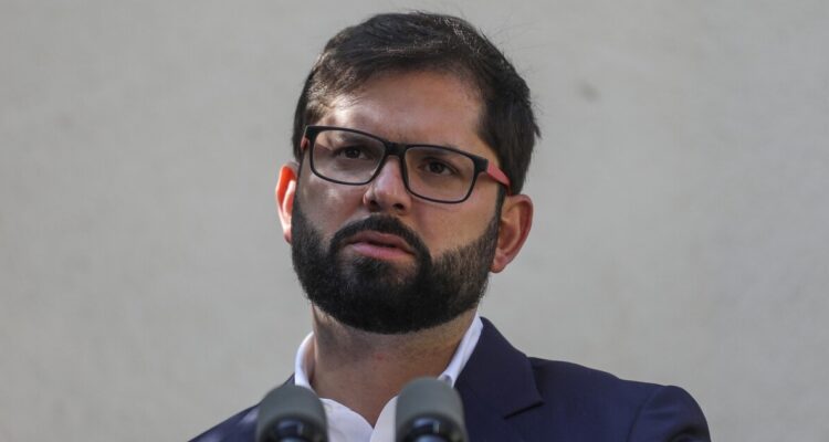 “Le garantizo al país que no habrá impunidad”: Boric se declara desgarrado por asesinato de niño