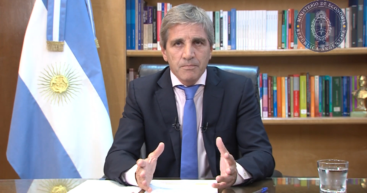 Luis Caputo, ministro de Economía Argentino, en mensaje a la nación