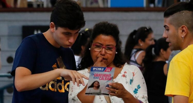 Cuándo se publican los resultados del FUAS y de la condición socioeconómica para acceder a becas, gratuidad y otros beneficios para estudiar.