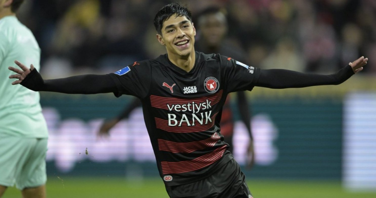 Darío Osorio golazo Viborg