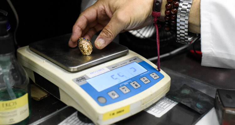 Tía Rica anuncia que aumenta monto máximo de sus préstamos en fin de año: revisa qué objetos recibe