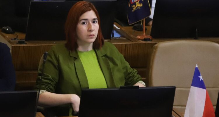 Catalina Pérez descarta traspasos irregulares a su cuenta bancaria por Democracia Viva