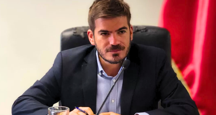 Delegado presidencial José Montalva responde a críticas de alcalde de Collipulli