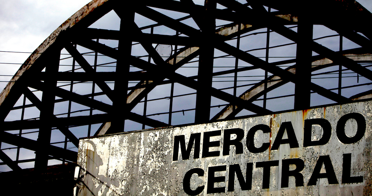 Mercado en Concepción: inician nuevo proceso de licitación para el emblemático centro comercial