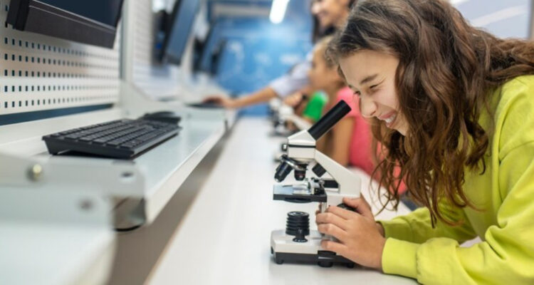 Estrategia regional que impulsa el desarrollo científico y tecnológico avanza a su validación final