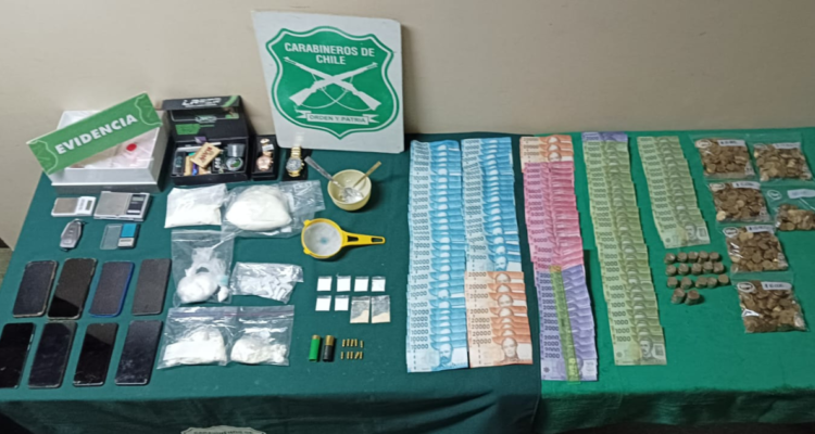 Detienen a 3 sujetos por tráfico de drogas en Osorno: dos casas fueron allanadas y se incautó munición