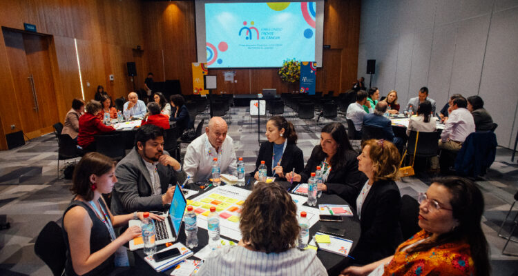 Fundación Vi-Da realiza panel ciudadano para detectar necesidades del país en torno al cáncer