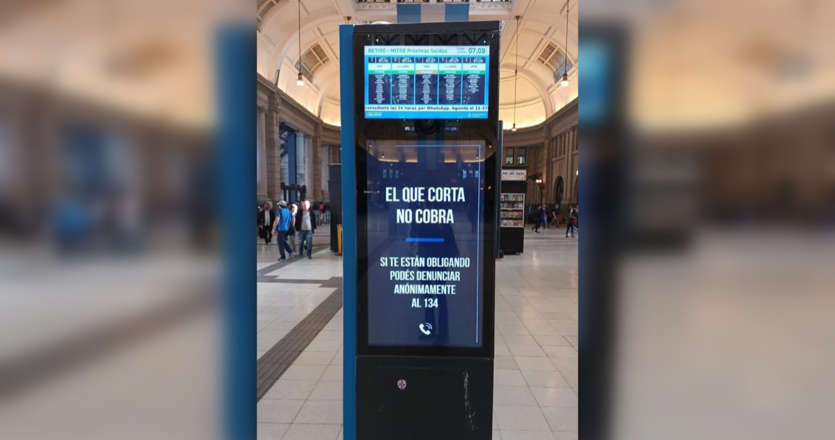 “El que corta, no cobra”: gobierno de Milei advierte con altavoces a los manifestantes argentinos