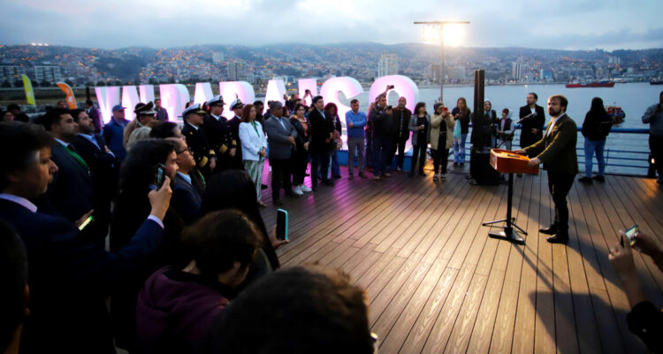 gremios-de-valparaiso-piden-que-plan-de-seguridad-por-ano-nuevo-se-mantenga-en-temporada-estival