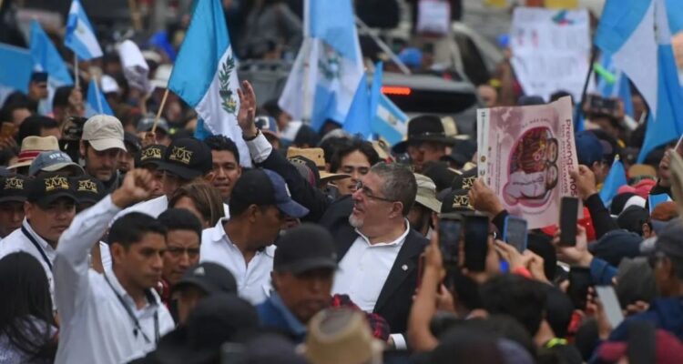 ¿Qué está pasando en Guatemala y el supuesto intento de golpe de Estado contra el presidente electo Bernardo Arévalo de León?