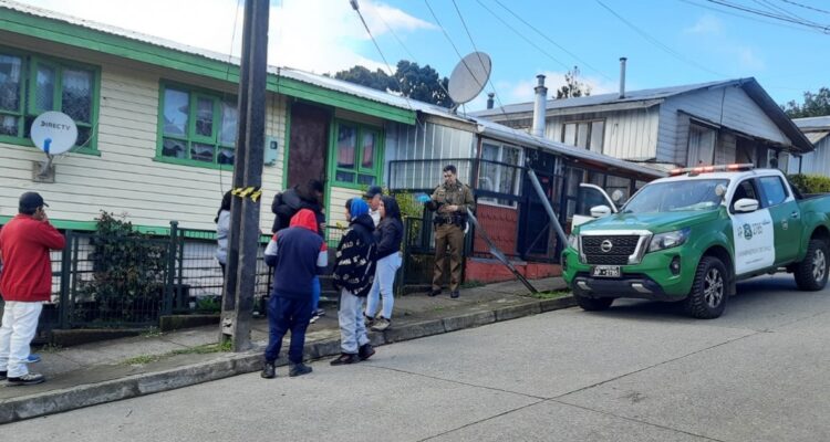 Hombre es hallado muerto al interior de vivienda en Achao