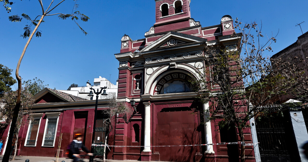 Lastarria de Pie: Iglesia de la Veracruz abre sus puertas con ciclo gratuito de conciertos