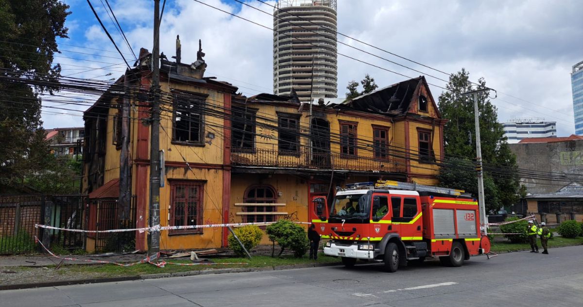 incendio-casona-puerto-montt.jpg