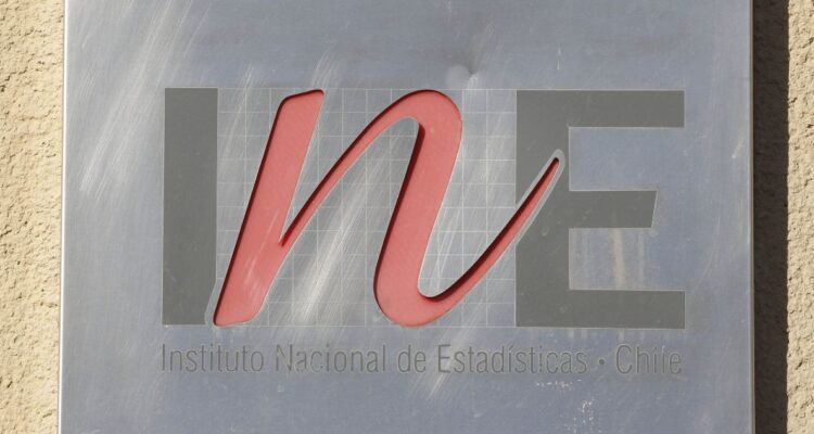 INE de Los Lagos se querella por adulteración en dos encuestas: Una es de Seguridad Ciudadana