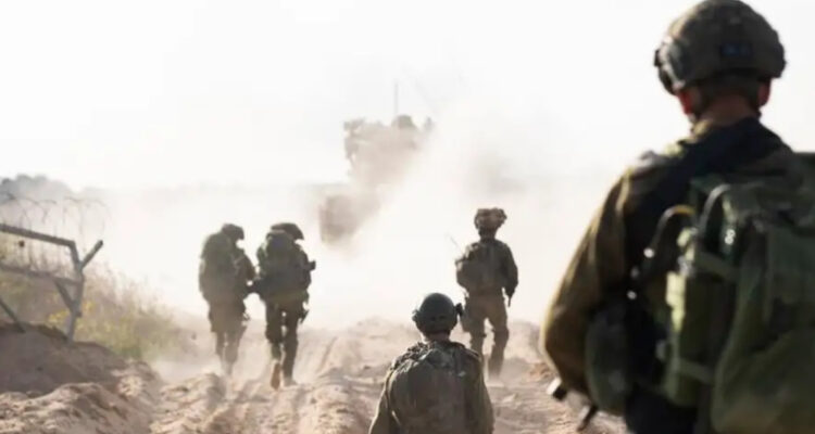 Israel reconoce que mató por error a tres rehenes de Hamás durante operación militar en Gaza