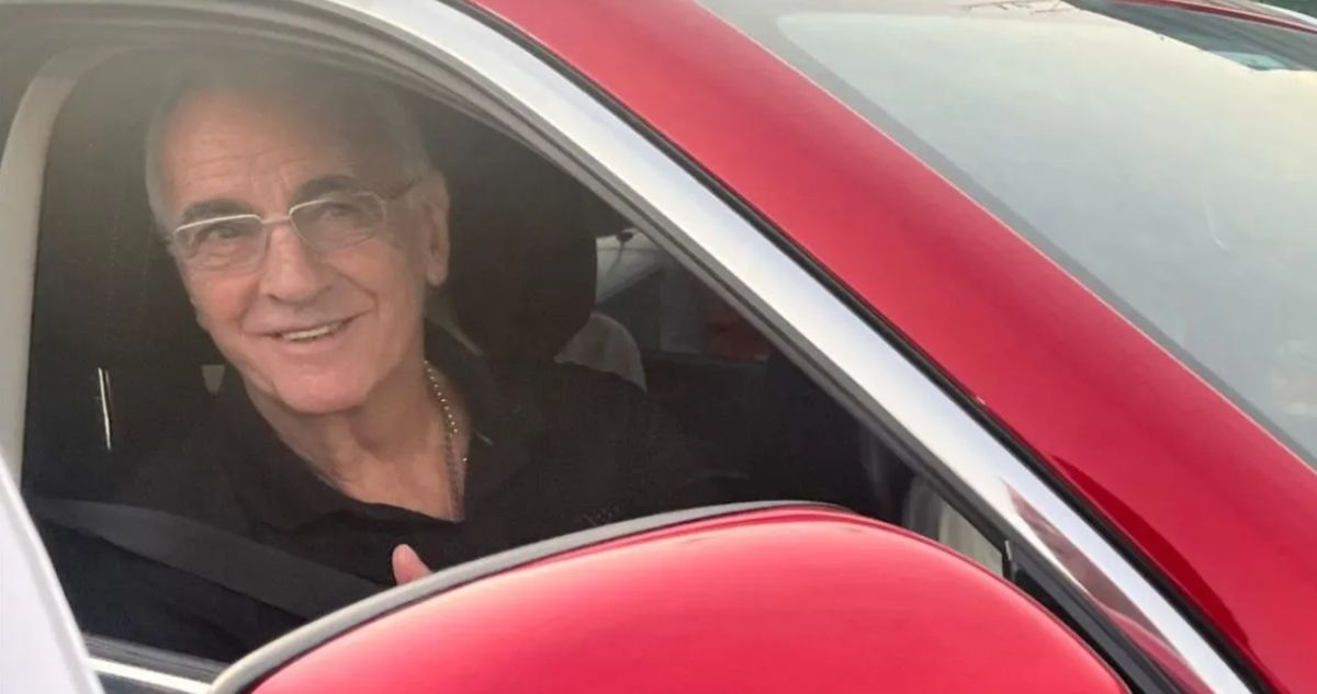Jorge Fossati, llegó a Lima para firmar con Perú