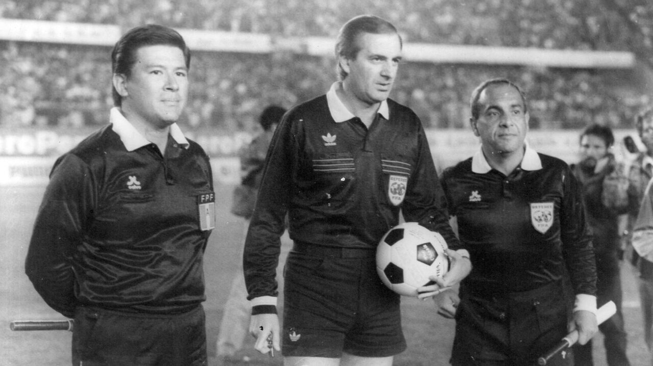 Terna arbitral de la final de Copa Libertadores 1989.