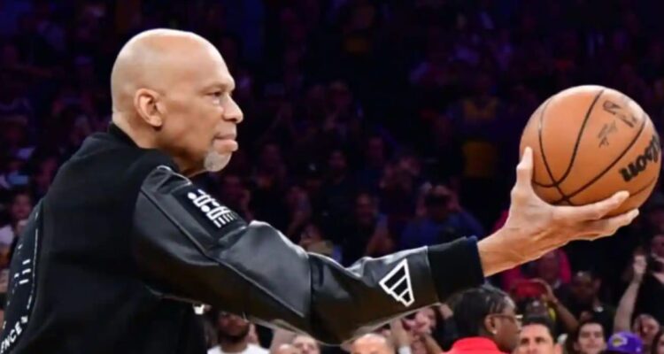 Kareem Abdul-Jabbar, leyenda de la NBA, fue hospitalizado tras fracturarse la cadera: será operado