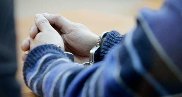 Los Lagos acusado expareja