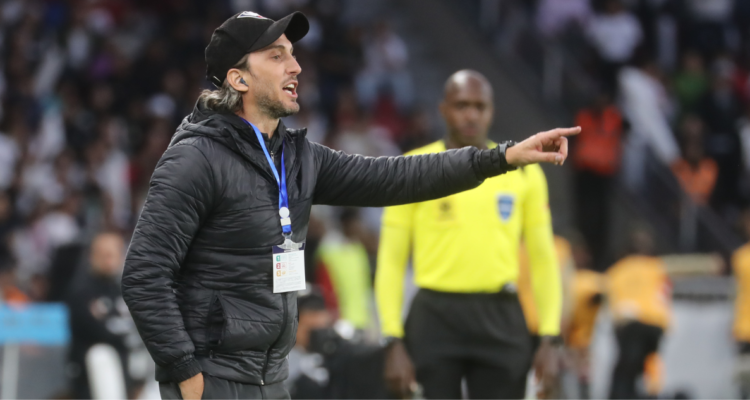 El goleador que busca Colo Colo para tentar a Luis Zubeldía.