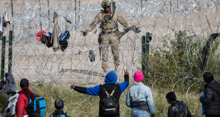 México suspende la deportación de migrantes por falta de fondos y apoyo económico
