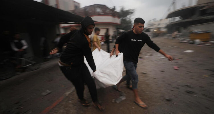 Ataques israelíes en Gaza han dejado 16 mil muertos según autoridades palestinas: 7 mil son niños