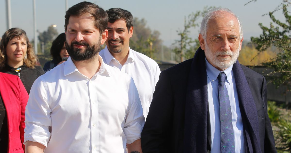 Presidente Boric blinda a Montes tras presentación de AC: “Cuenta con todo mi pleno respaldo”
