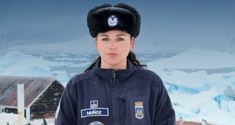 [Imagen: primera-mujer-a-cargo-de-base-antartica-750x400.png]