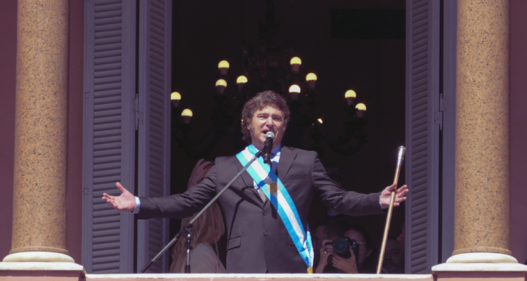 Primera semana de Javier Milei al mando de la Argentina recortes, peso devaluado, auditorías y China