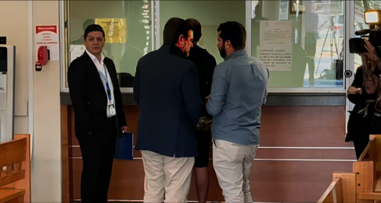 Orrego y alcalde de Padre Hurtado presentan querella criminal contra responsables de asesinato de niño