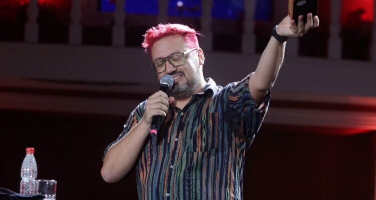 Quién es Alex Ortiz y por qué es conocido el “Flaite Chileno”, uno de los humoristas confirmados para el Festival de Viña 2024.