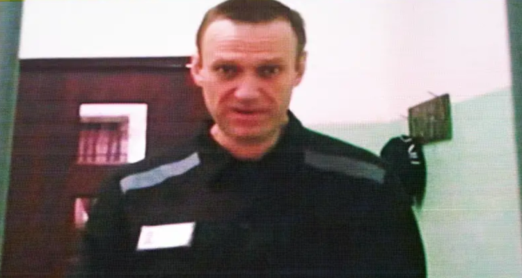 Reaparece el opositor ruso Alexey Navalni está en una cárcel de Siberia