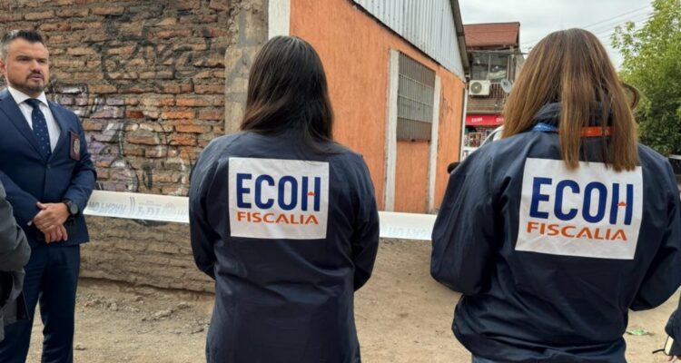 Niño de 12 años se encuentra grave tras disparo contra vehículo repleto de menores en Renca