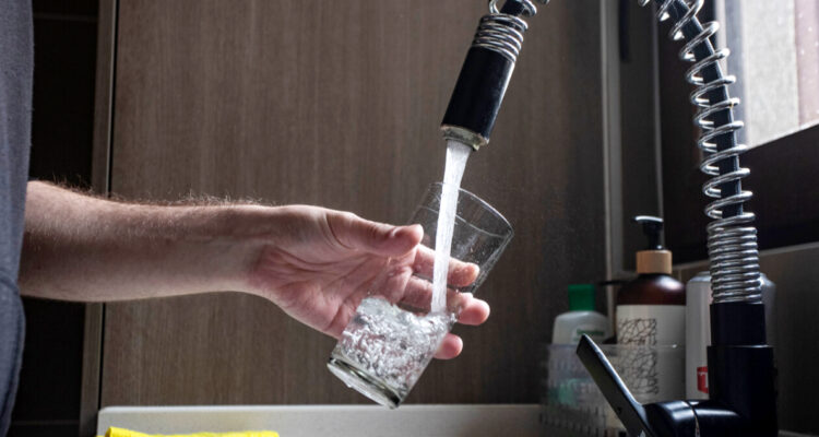 Reprograman megacorte de agua para tres comunas del Gran Concepción por “complejidades técnicas”