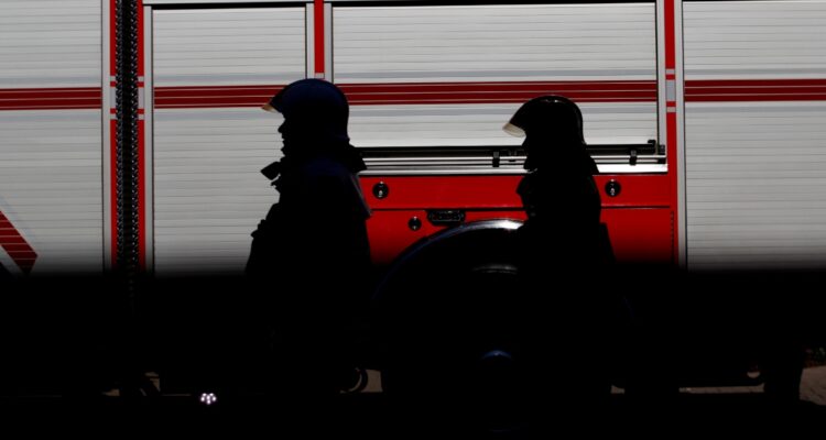 Rescate de persona que sufrió caída en mall de Concepción