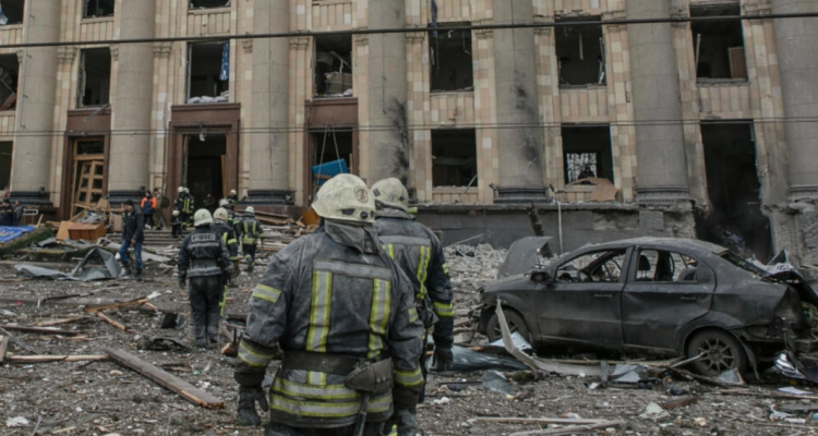 Rusia bombardea Járkov en represalia al ataque ucraniano en Bélgorod