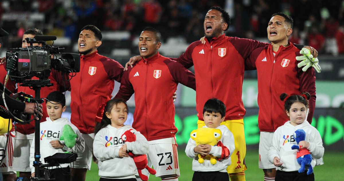 Selección de Perú a detalles de firmar nuevo DT