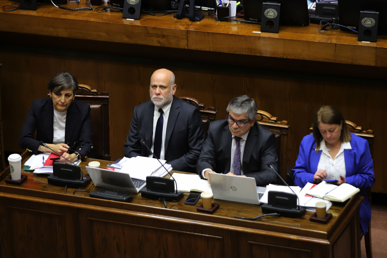 Senado aprueba por unanimidad reajuste al sector público con alza de 4,3% y adelanto del ICSA