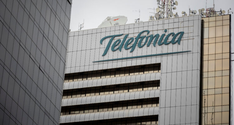 El Estado español comprará una parte de Telefónica tras entrada de grupo saudí a la empresa