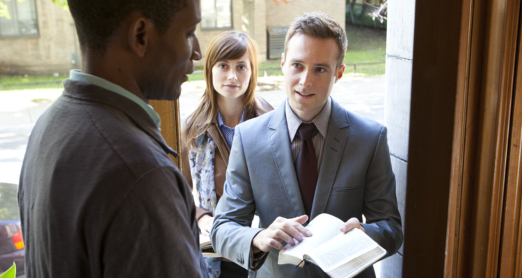 Testigos de Jehová demanda al Estado neerlandés por discriminación al investigar casos de abuso